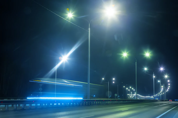 Led Street Lighting Harmful For Urban Wildlife Dr Theresa Jones Rnz