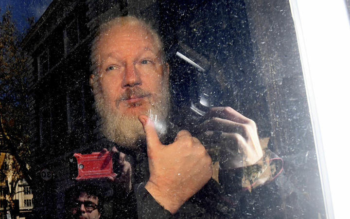 Who S Afraid Of Julian Assange And Wikileaks Rnz News