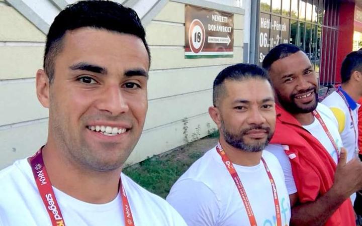 Pita Taufatofua with coach Paul Sitapa, and kayak partner Malakai 'Ahokava.  
