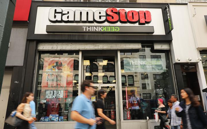 Bad Words Lead To Gamestop Shares Plunging Rnz News