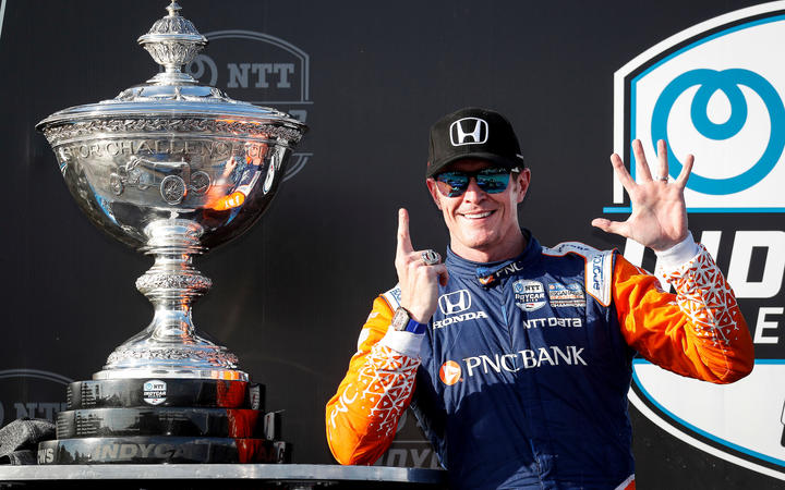 Scott Dixon with the Astor Cup in St Petersburg, Florida on 26 October, 2020.