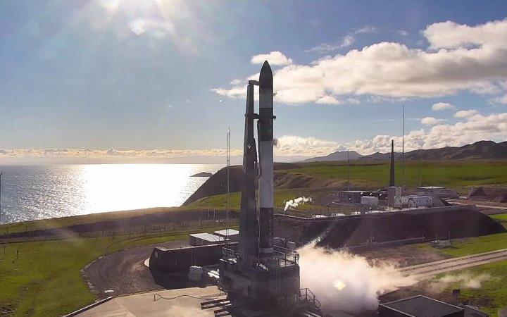 Rocket Lab closes below issue price on Nasdaq debut : vimarsana.com