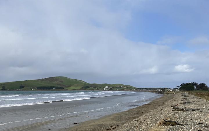 A view of Colac Bay/Ōraka.