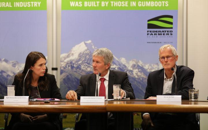 Prime Minister Jacinda Ardern, Agriculture Minister Damien O'Connor (centre), and Dairy NZ chair Jim van der Poel