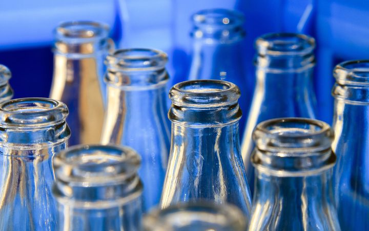 glass-industry-opposes-a-beverage-container-return-scheme-rnz