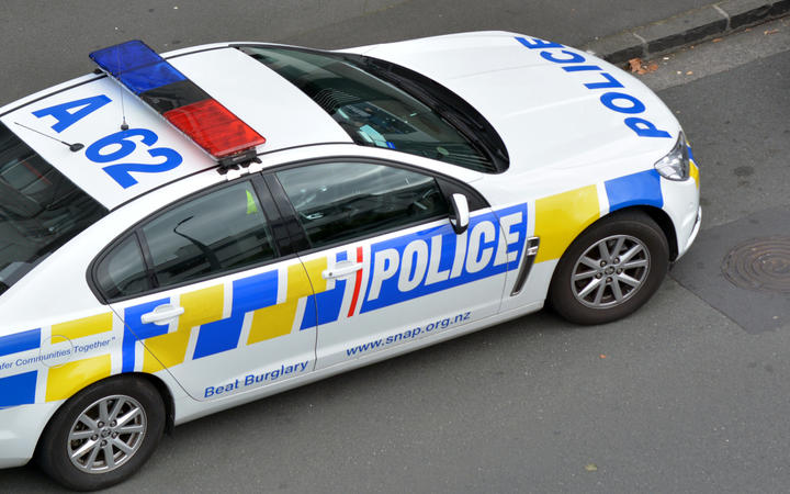 Police officer told man to 'f*** off back to whatever island you came from'  | RNZ News