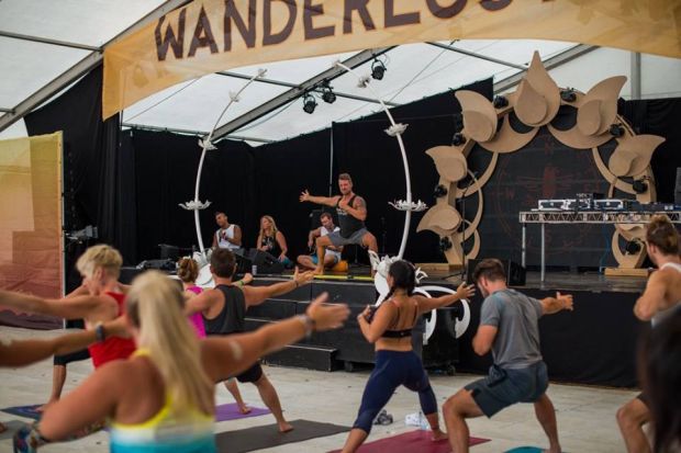 Duncan Peak and Kirtan Players Jase Te Patu Justine Hamill and Shane Hamill leading a yoga class Photo Ali Kaukas